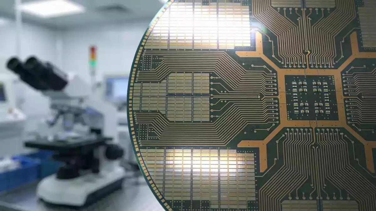 Semiconductor ETF Sees $2.2B Outflows as Nvidia Earnings Loom