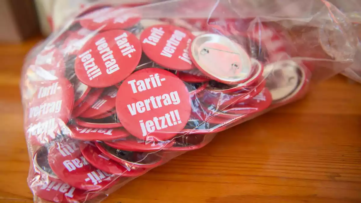 Die Tariflöhne könnten in diesem Jahr stärker steigen als 2025. (Symbolbild) - Bild: Gregor Fischer/dpa