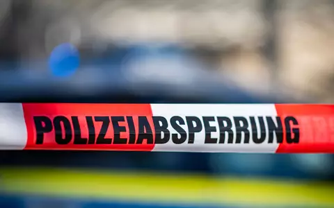Unbekannte haben bei Backnang Kabel durchtrennt. (Symbolbild) - Foto: David Inderlied/dpa