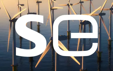 Moderne Offshore-Windkraftanlagen bei Sonnenuntergang als Symbol für großskalige Energiewirtschaft. - Foto: über boerse-global.de