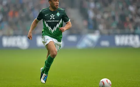 Mikael Silvestre und andere Ex-Fußballstars fordern das Aus für Infantino. (Archivbild) - Foto: picture alliance / dpa