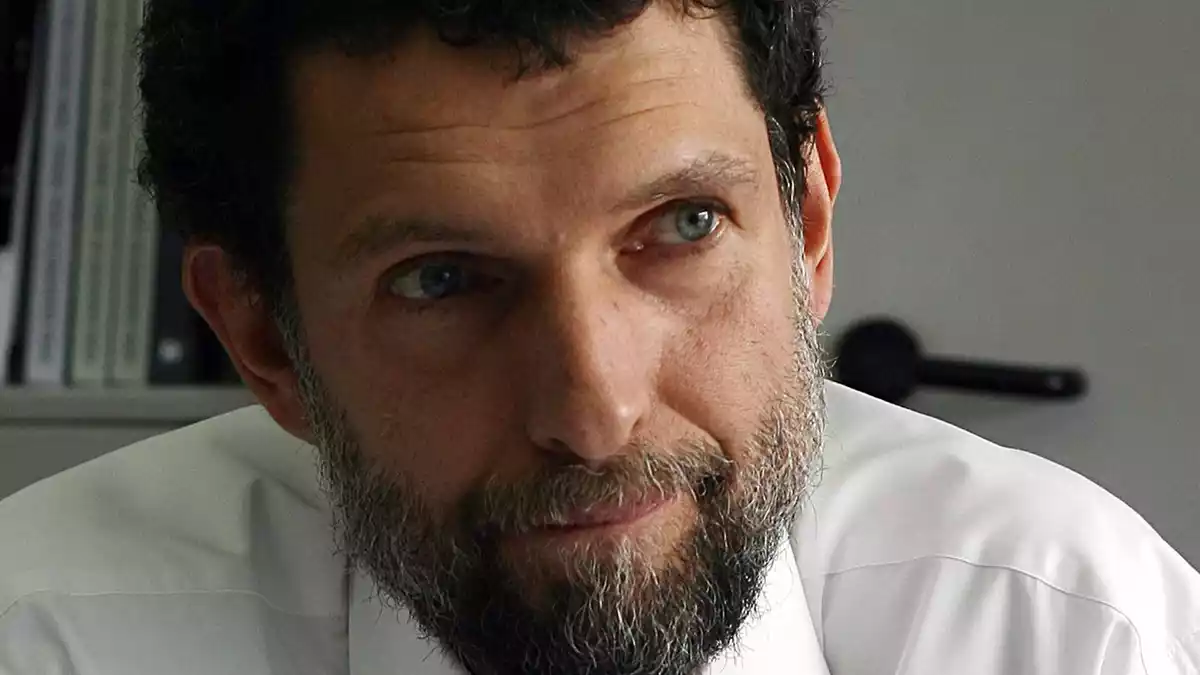 Osman Kavala ist seit 2017 in Haft - zu Unrecht, wie der Menschenrechtsgerichtshof in Straßburg sagt. (Archivbild) - Bild: -/AP/dpa