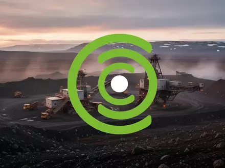 Industrielle Explorationsanlage in einer abgelegenen arktischen Landschaft bei Sonnenaufgang. - Foto: über boerse-global.de