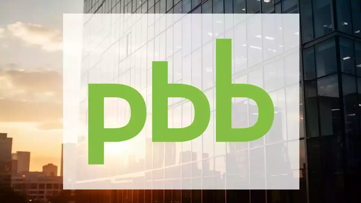 Deutsche Pfandbriefbank Returns to Profit but Faces European CRE Risks and Moody's Negative Outlook