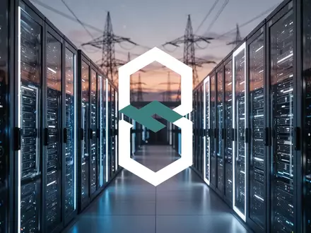 Moderne Rechenzentrum-Infrastruktur mit leuchtenden Server-Racks in einer industriellen Umgebung. - Foto: über boerse-global.de