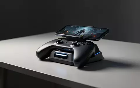 Ein hochwertiger mobiler Gaming-Controller, der mit einem Smartphone verbunden ist, auf einem schlichten Schreibtisch. - Foto: über boerse-global.de