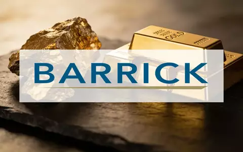 Goldbarren und Golderz auf einem dunklen Hintergrund, die den Bergbausektor symbolisieren. - Foto: über boerse-global.de