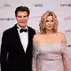 Haben sich in Freundschaft entschieden, getrennte Wege zu gehen: Veronica Ferres und Carsten Maschmeyer. (Archivbild) - Bild: Felix Hörhager/dpa