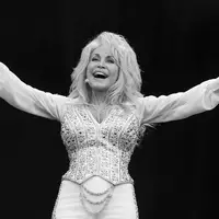 US-Sängerin Dolly Parton sagte bereits am Anfang des Jahres mehrere Konzerte ab. (Archivbild) - Foto: Will Oliver/epa/dpa