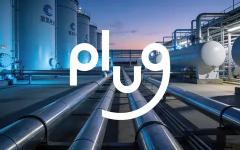 Moderne Industrieanlage für Wasserstoffenergie bei Dämmerung mit minimalistischen metallischen Strukturen. - Foto: über boerse-global.de
