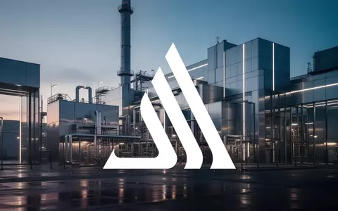 Moderne Industrieanlage in der Morgendämmerung als Symbol für den Rohstoffsektor - Foto: über boerse-global.de