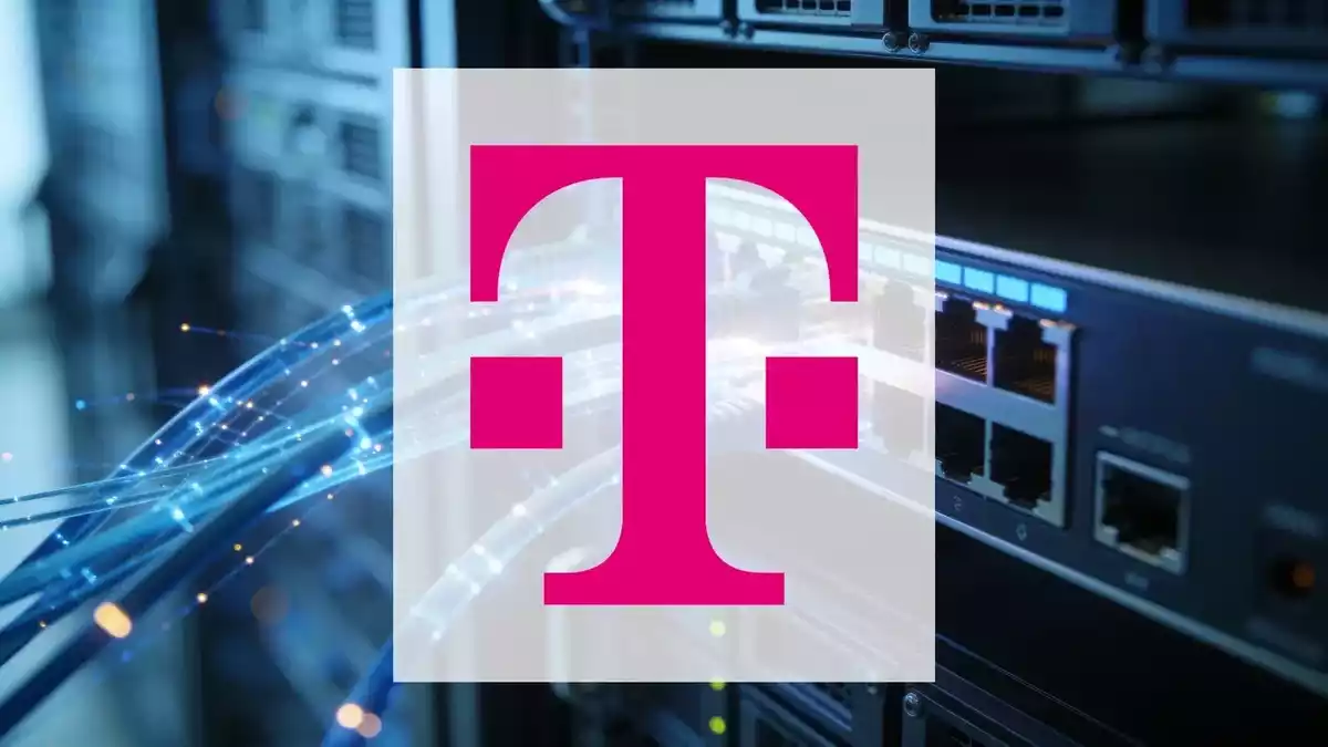 Deutsche Telekom's US Deal Collapses, Shifts Focus to Polish Fiber Expansion