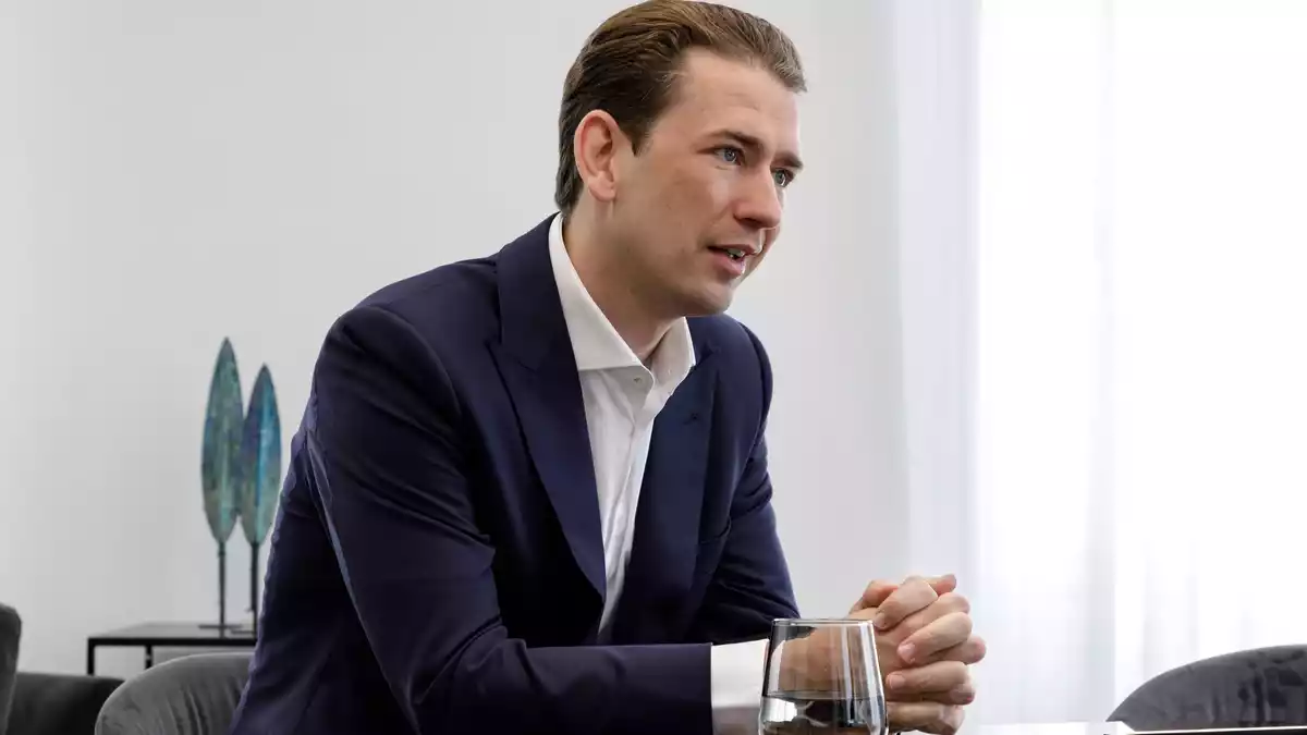 Österreichs Ex-Kanzler Sebastian Kurz sagt eine noch viel restriktivere Migrationspolitik voraus. - Bild: Michael Baumgartner/Kito.Archi/dpa