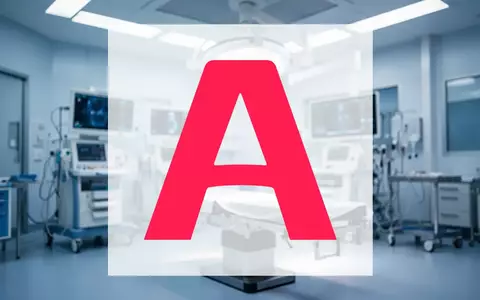 Abstrakte Darstellung einer modernen medizinischen Umgebung in einem Operationssaal mit Fokus auf Medizintechnik. - Foto: über boerse-global.de