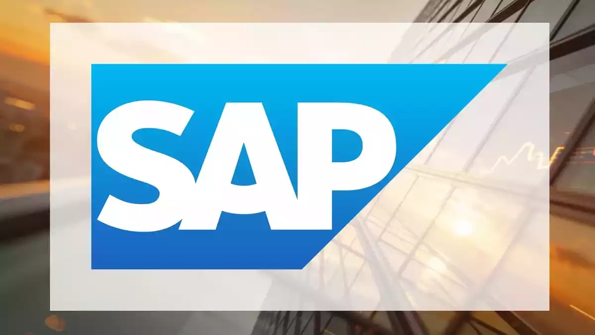 SAP Stock: BlackRock Raises Stake to 6.75% as UBS Downgrades on AI Timing
