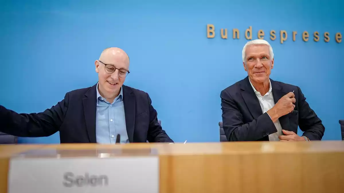 Im Vorjahr lag die durch die Bitkom-Umfrage ermittelte Schadenssummer höher als 2026. (Archivfoto) - Bild: Kay Nietfeld/dpa