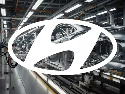 Moderne, technologisch fortschrittliche Fertigungslinie in einer Automobilfabrik, die industrielle Effizienz symbolisiert. - Foto: über boerse-global.de