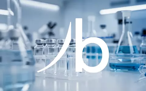 Abstrakte Darstellung medizinischer Forschung und moderner Labortechnologie in einem klinischen Umfeld. - Foto: über boerse-global.de