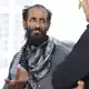 Bahadur Khan trauert um seine Zwillingstöchter, die in der Brandkatastrophe ums Leben kamen. - Bild: Mathis Richtmann/dpa
