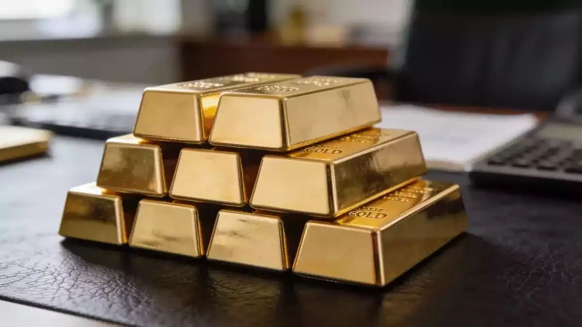 Gold Hits $4,626 as Central Bank Buying and Treasury Buybacks Fuel Rally