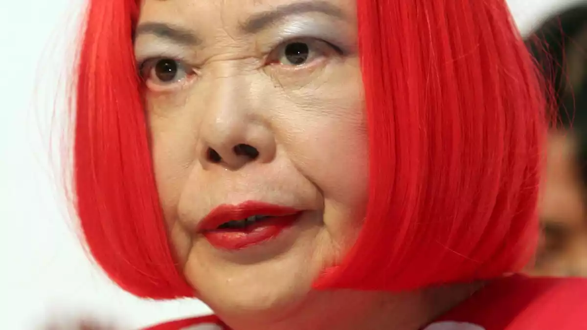 Die japanische Künstlerin Yayoi Kusama war unter anderem für ihre Kunst mit «Polka Dots» berühmt. (Archivbild) - Bild: Robichon/dpa