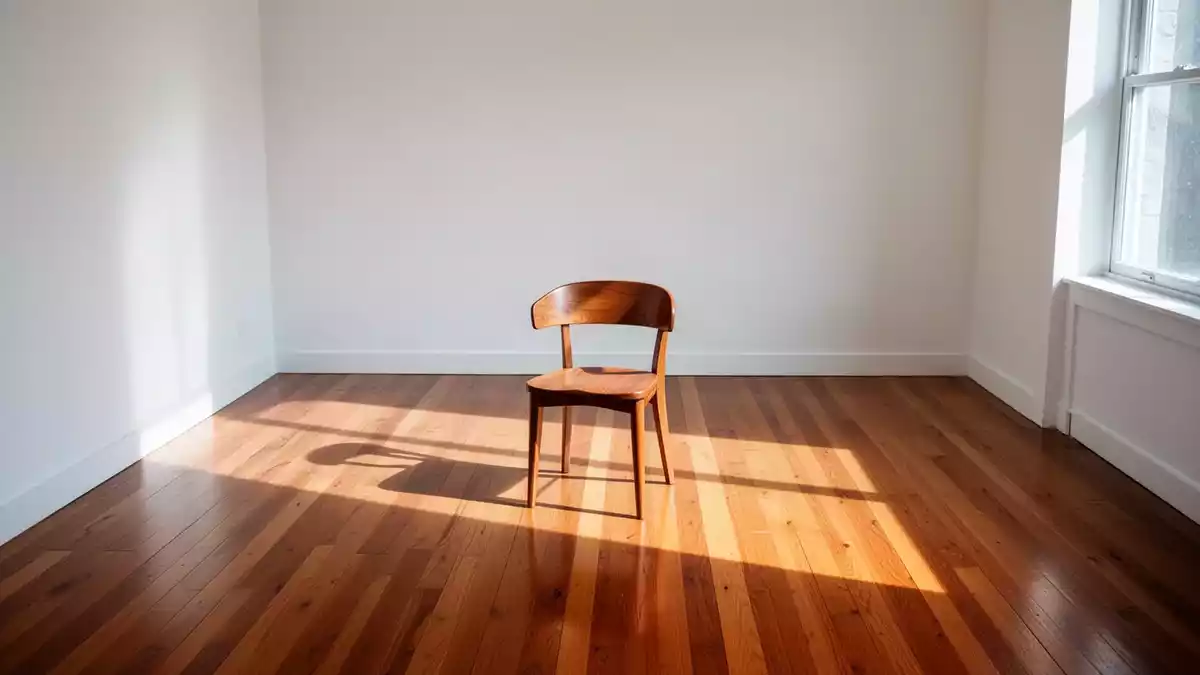Ilona Hartmanns „Junk“: Minimalismus-Roman startet am 27. August 2026