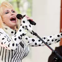 Dolly Parton hat ihren Fans einen geheimen Song hinterlassen. (Archivbild)  - Foto: Charles Sykes/Invision/AP/dpa