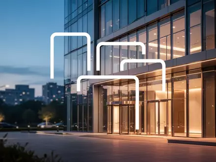 Moderne Architektur eines Gesundheitszentrums bei Dämmerung, die Stabilität und Vertrauen ausstrahlt. - Foto: über boerse-global.de