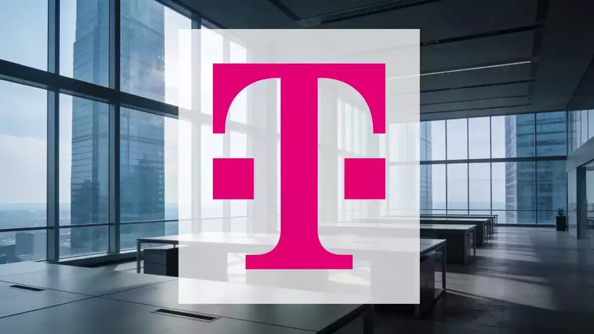 Deutsche Telekom's €1bn Polish Deal Tests Cash Flow as Buybacks Expand