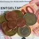 Seit 1. Januar 2026 liegt der gesetzliche Mindestlohn in Deutschland bei 13,90 Euro brutto pro Stunde. 2027 wird er auf 14,60 Euro steigen. (Symbolbild) - Bild: Marcus Brandt/dpa