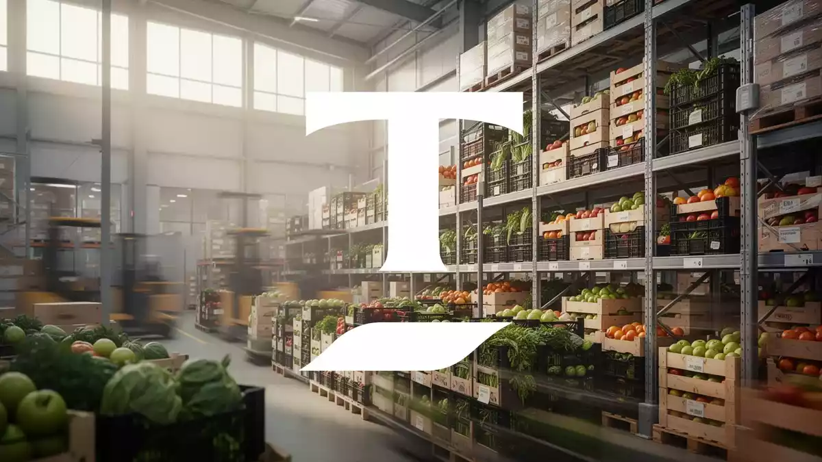 Tesco lockt Kunden, expandiert in Irland und kauft Aktien zurück