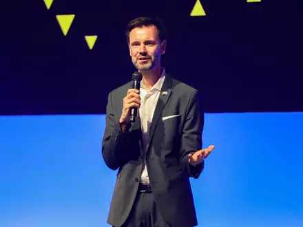 «Wir treten ein für Vielfalt und das respektvolle Miteinander unterschiedlicher Perspektiven und wir treten ein für eine offene Gesellschaft.» - Foto: Christoph Reichwein/dpa