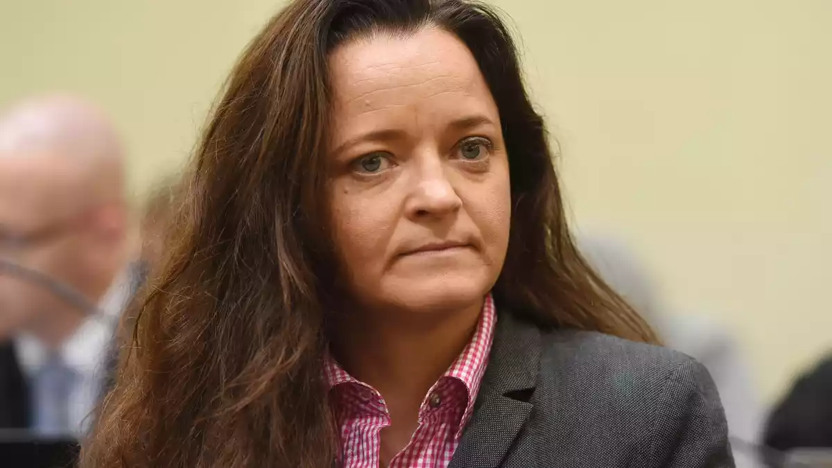 Beate Zschäpe will vorzeitig aus der Haft entlassen werden. (Archivbild) - Bild: Tobias Hase/dpa