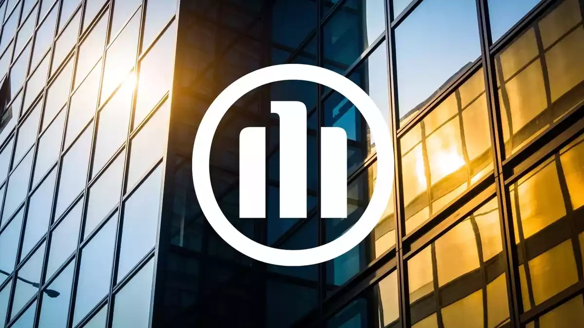 Allianz Q2 Operating Profit Hits €4.9B, Core Earnings Slip 12.7%