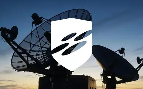 Abstrakte Darstellung moderner Verteidigungstechnologie und Luftüberwachung in einem professionellen, düsteren Umfeld. - Foto: über boerse-global.de