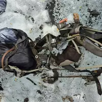 Die Ausrüstung wurde auf einem schmelzenden Gletscher in Tirol entdeckt. - Foto: Unbekannt/SPAN/APA/dpa