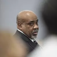 Im Prozess gegen Duane Davis soll die Jury bald eine Entscheidung fällen. (Archivbild) - Foto: John Locher/Pool AP/AP/dpa
