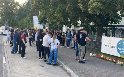 An einer Schule sind am Donnerstag zwei Menschen getötet worden.  - Foto: Wilhelm Pischke/dpa