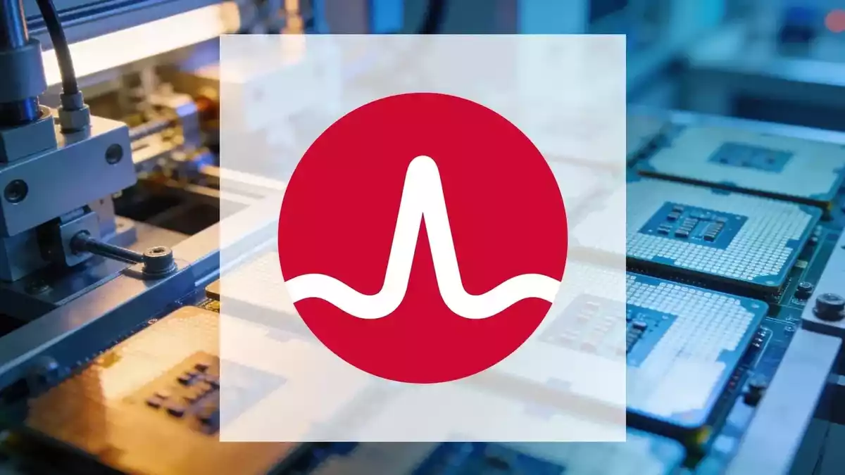 Broadcom Faces AI Chip Competition, Debt Concerns Ahead of Q3 Results
