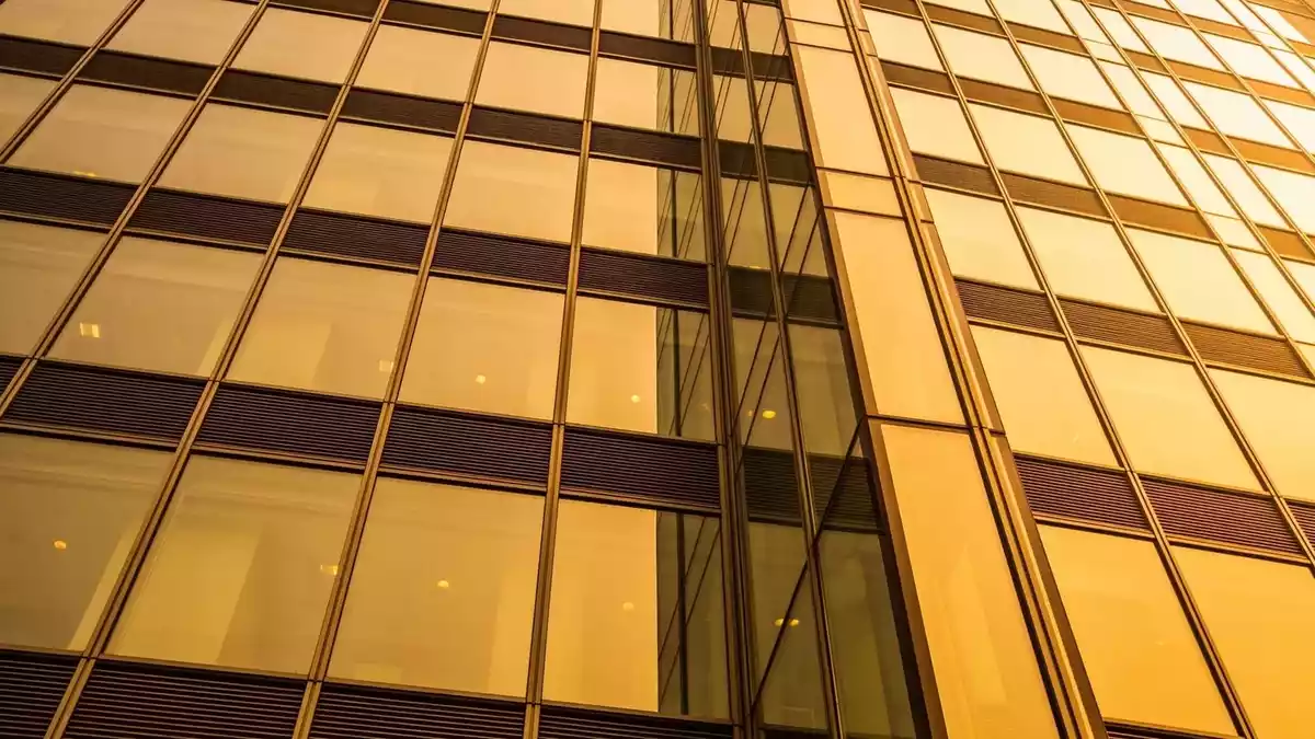Branicks Restructuring Math: High-Cost Debt, Share Slump
