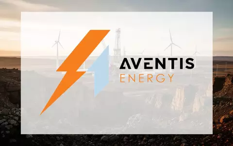 Moderne Energieexploration in einer weiten, sonnenbeschienenen Naturlandschaft bei goldenem Licht. - Foto: über boerse-global.de