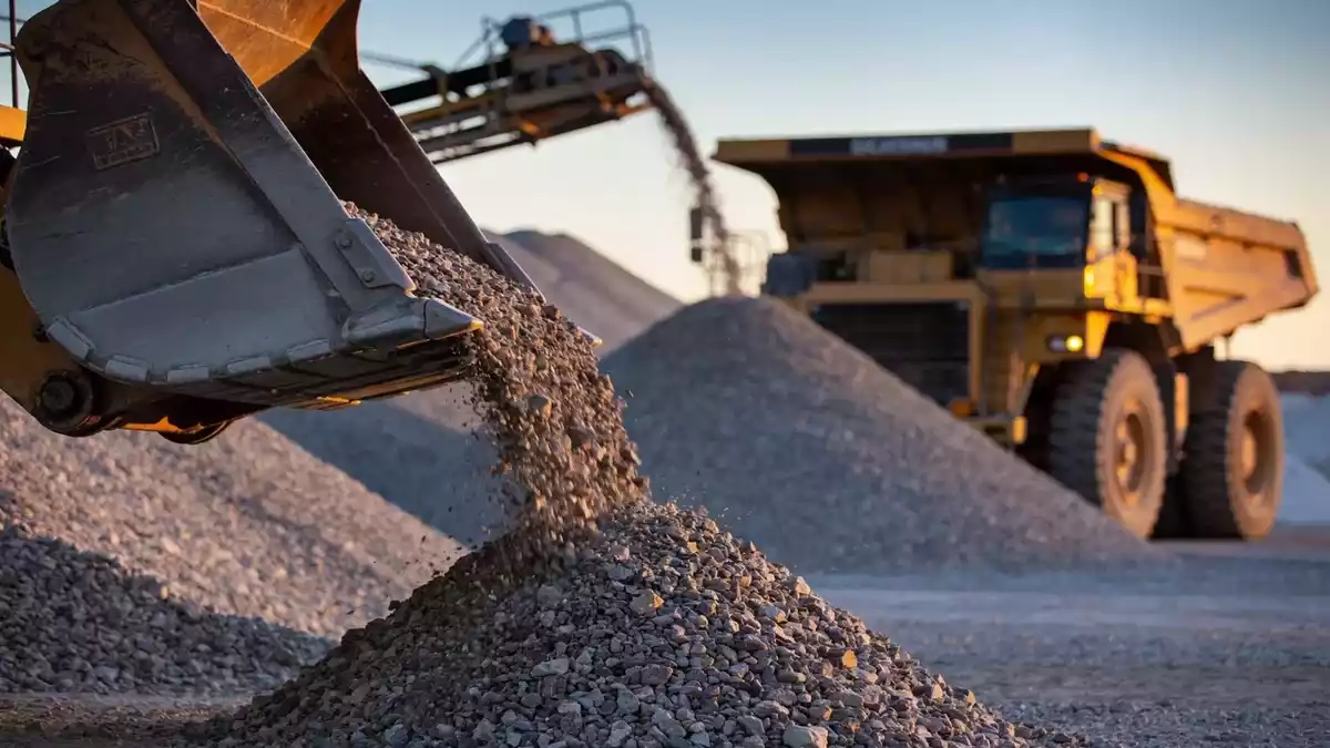 European Lithium-Critical Metals Merger: Share Ratio Tied to Nasdaq Price