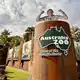Der Australia Zoo in Queensland ist das große Vermächtnis von Steve Irwin und lockt Menschen aus aller Welt an. - Bild: Carola Frentzen/dpa