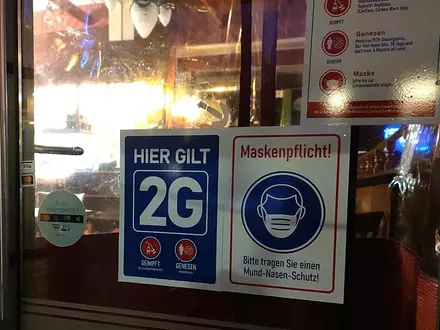 2G und Maskenpflicht in der Gastronomie (Archiv) - Foto: via dts Nachrichtenagentur