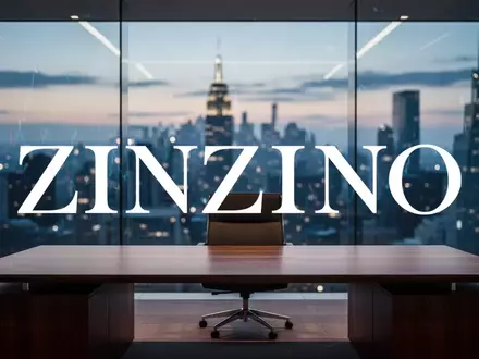 Ein minimalistisches, modernes Büro mit Blick auf eine Stadt bei Dämmerung, das eine Atmosphäre von Finanzgeschäften vermittelt. - Foto: über boerse-global.de