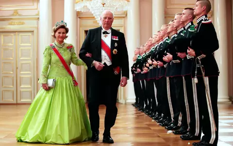 Eine ganz große Liebe: Königin Sonja und König Harald V. (Archivbild) - Foto: Haakon Mosvold Larsen/NTB scanpix via AP/dpa