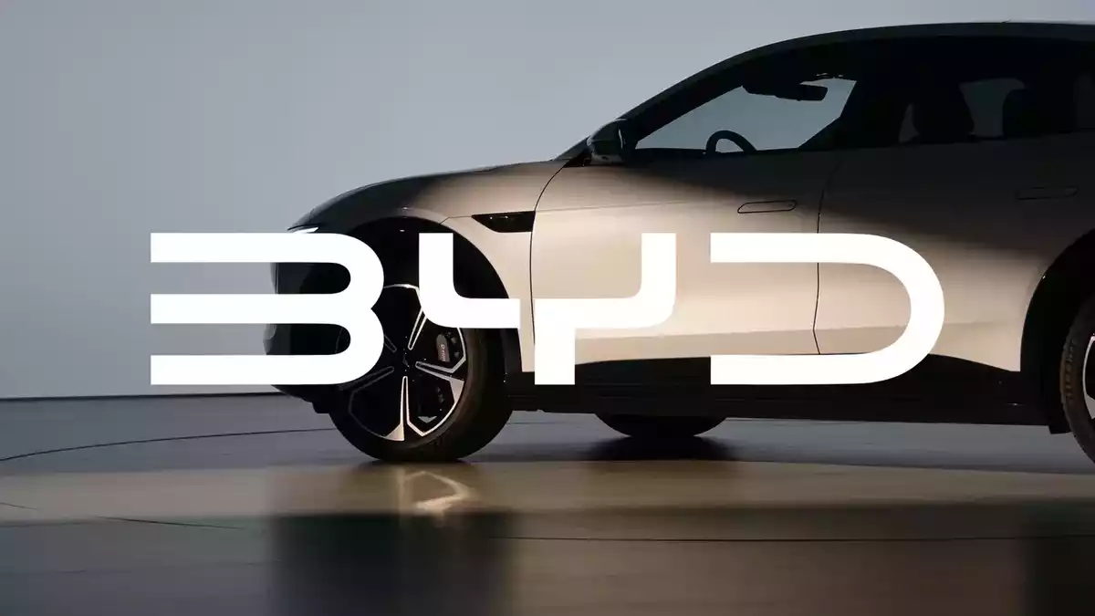 BYD Overseas Sales Surge 71% as Domestic Revenue Slips 7.1%
