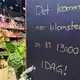 Nachschub ist unterwegs: Noch heute kommen neue Blumen im Laden an. - Bild: Julia Wäschenbach/dpa