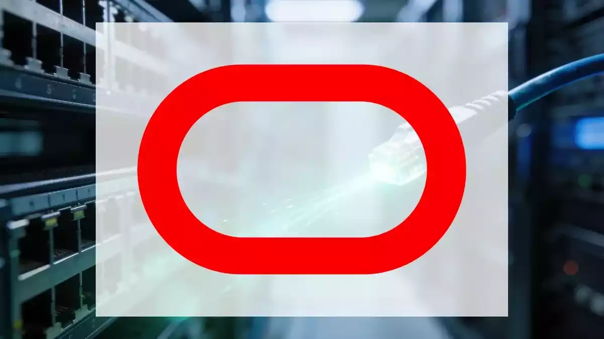 Oracle Stock: AI Debt vs. Soaring Backlog Creates Volatility