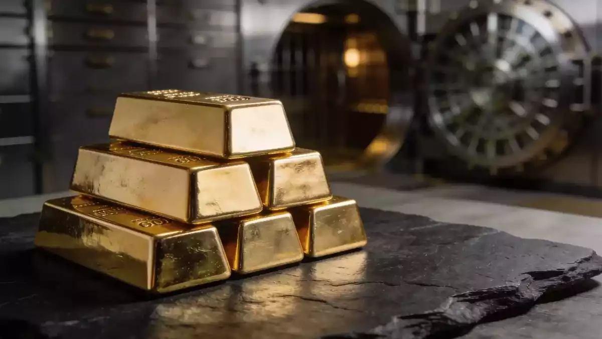 Gold's August Rally: Pullback or Pause?